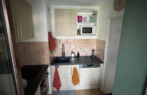 Saint-Denis Apartment | Cosy 2 bedroom Apartment in Saint Denis - 20 min walk from Stade de France