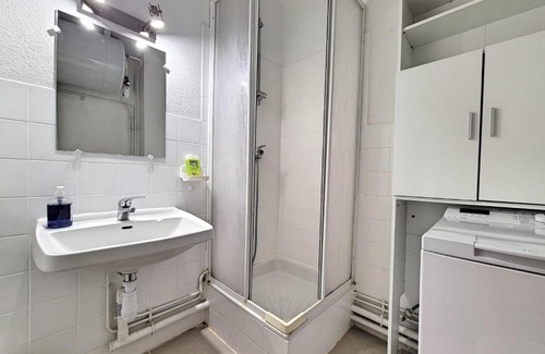 La Madrague Apartment | Cosy 20m With Balcony Near The Beaches