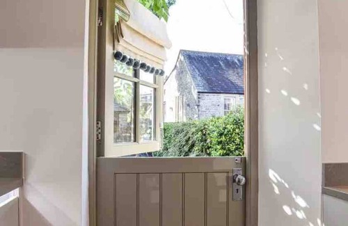 Kirkby Lonsdale Cottage | Cosy and characterful cottage in the heart of Kirkby Lonsdale