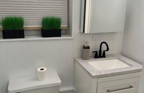 Canarsie Apartment | Cosy and romantic studio apartment near carnasie park