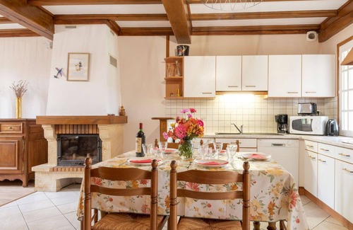 Barneville-Carteret House | Cosy apartment in villa for 5 guests with WIFI, TV, terrace and panoramic view