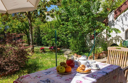 Francavilla al Mare Apartment | Cosy apartment for 5 people with A/C, WIFI, TV and terrace
