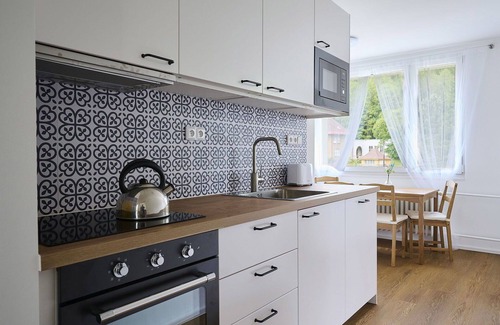 Josefov Dul Apartment | Cosy apartment for 6 people with WIFI, TV and balcony