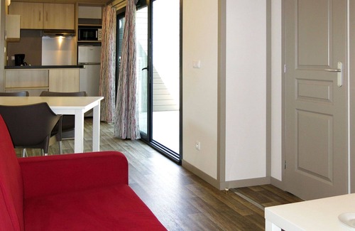 Malansac House | Cosy apartment in villa for 6 people with WIFI, pool, TV, terrace and pets allowed