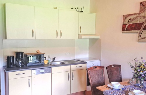 Muhldorf Apartment | Cosy apartment for 4 people with WIFI, TV, balcony and panoramic view