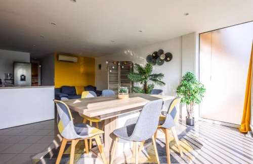 Mandelieu-la-Napoule Beach House | Cosy apartment 7 minutes walk from the sea!