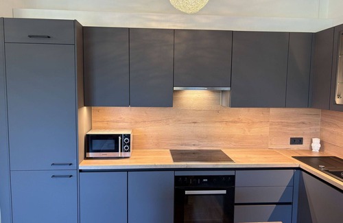 Eben im Pongau Apartment | Cosy apartment for 8 people with TV, terrace and panoramic view