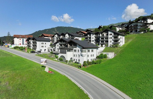 Falera Apartment | Cosy apartment for 3 guests with WIFI, pool, TV, balcony and panoramic view