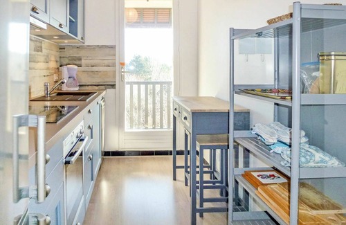 Tourgeville Apartment | Cosy apartment for 4 people with WIFI, TV, balcony and panoramic view