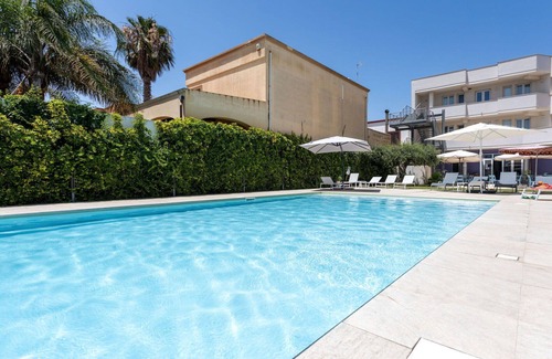 Marsala Apartment | Cosy apartment for 4 guests with A/C, WIFI, pool, TV and balcony