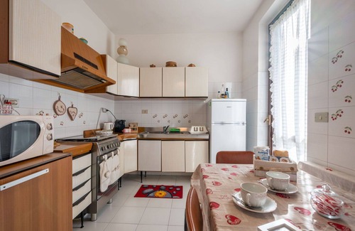 Omegna Apartment | Cosy apartment for 4 guests with WIFI, TV, balcony and pets allowed
