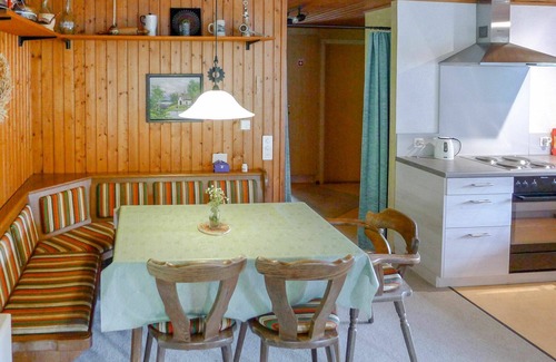 Ruschein Apartment | Cosy apartment for 5 guests with WIFI, TV and terrace