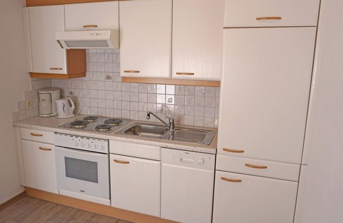 Kappl Apartment | Cosy apartment for 5 guests with WIFI, TV and balcony