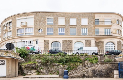 Saint-Igneuc Apartment | Cosy apartment for 5 people with WIFI and TV