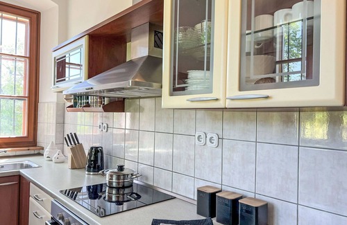 Pohorje Apartment | Cosy apartment for 8 people with pool, WIFI and TV