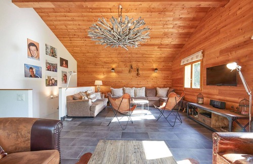 Vex Apartment | Cosy apartment for 12 people with WIFI and terrace