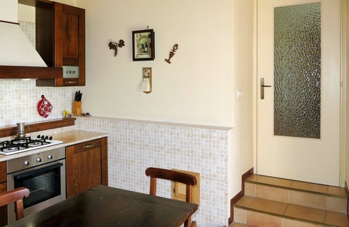 Cossombrato Apartment | Cosy apartment for 7 guests with pool, A/C, WIFI, TV, patio and pets allowed