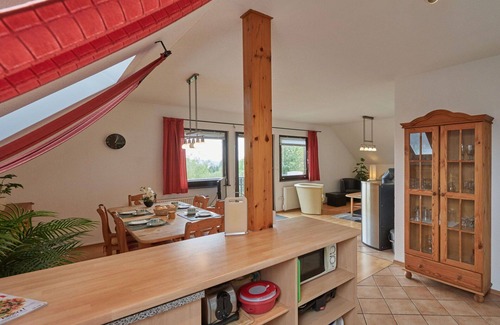 Frankenau House | Cosy apartment in villa for 8 guests with WIFI, TV and terrace