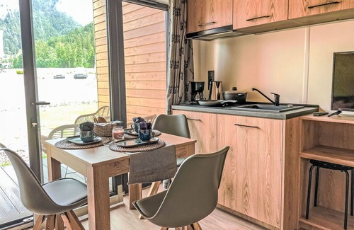 Fischbachau House | Cosy apartment in villa for 5 guests with A/C, TV, terrace, pets allowed and parking