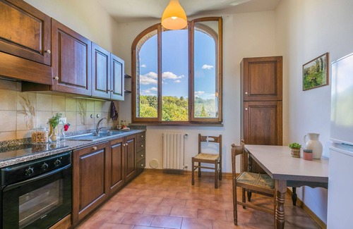 San Vivaldo Villa | Cosy apartment in villa for 8 guests with WIFI, pool, TV, terrace and pets allowed