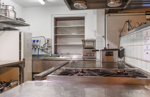 Vercorin House | Cosy apartment in villa for 23 guests with WIFI, hot tub and terrace