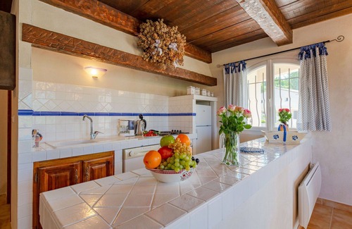 Bauduen Villa | Cosy apartment in villa for 6 people with WIFI, TV, terrace, pets allowed and panoramic view