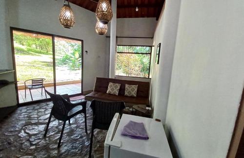 Tilaran Apartment | Cosy Apartment near the Lake