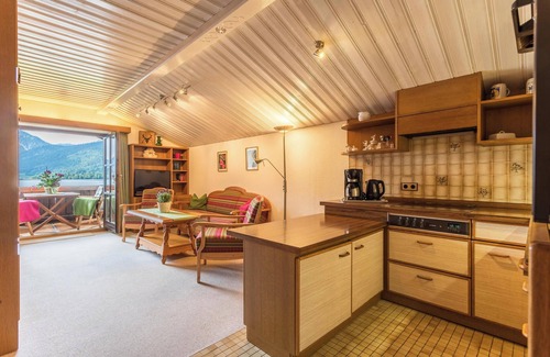 Schliersee Apartment | Cosy Apartment Riepl with Lake Access, Garden, Balcony & Wi-Fi