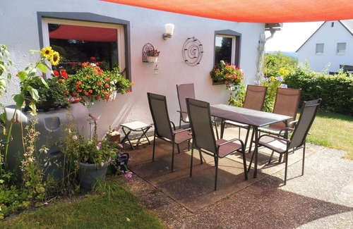 Pracht Apartment | Cosy apartment with terrace and pool in the garden