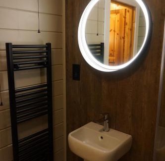 Killin Cabin | Cosy & compact Rowan Lodge no4