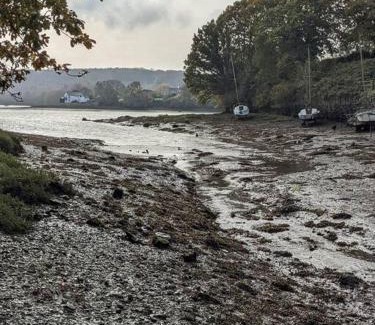 Haverfordwest House | Cosy Cottage Crundale