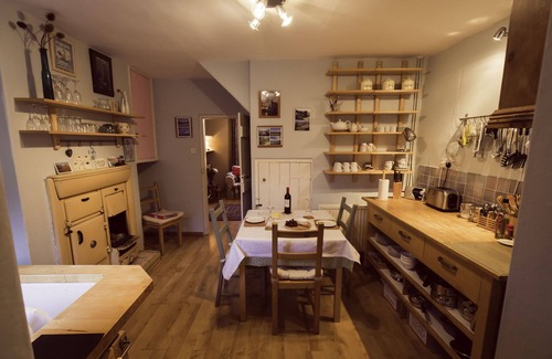 Crickhowell Cottage | Cosy cottage in the beautiful Brecon Beacons National Park