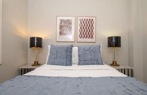 Cihangir Apartment | Cosy Historical Apartment