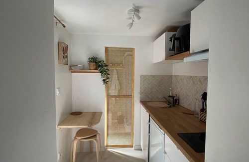 Bourg-Saint-Andeol Apartment | Cosy new studio with private courtyard