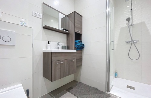 Bry-sur-Marne Apartment | Cosy new studio between Paris and Disneyland