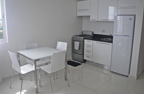 Mata Hambre Apartment | Cosy One Bedroom Apt. with Pool-Gym-Spa