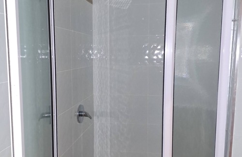 Victoria Falls Cabin | Cosy place, close to the highway on your way into VicFalls.you can't get lost!