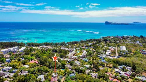 Bain Boeuf House | Cosy private bungalow pool 5 mins to beach