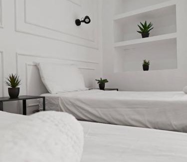 Pieta Cabin | Cosy Room 8