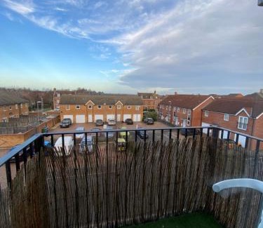 Sittingbourne House | Cosy room near all amenities with free parking and WiFi