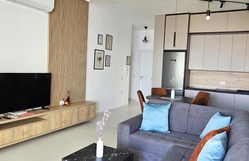 Qafe e Gjashtes Apartment | Cosy Sea View Apartment