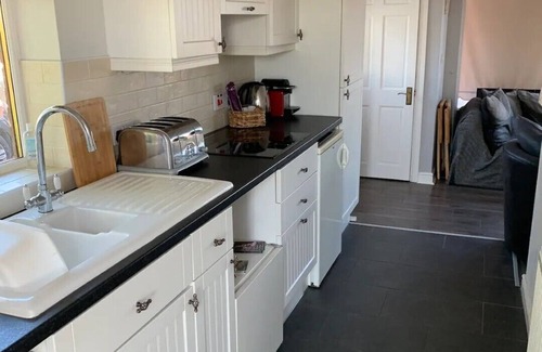 Knott End-on-Sea House | Cosy, self-contained rural bungalow – peaceful countryside escape