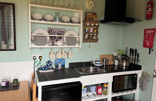 Glenmorangie Cabin | Cosy Shepherds Hut in the stunning Scottish Highlands & just off the NC500