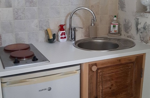 Ubraye Apartment | Cosy studio in a farmhouse