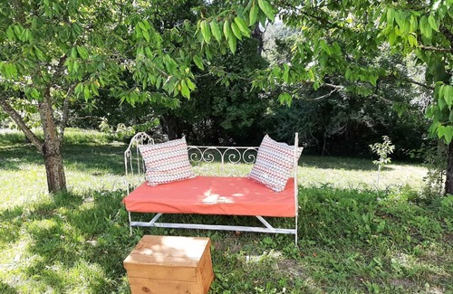 Ubraye Apartment | Cosy studio in a farmhouse