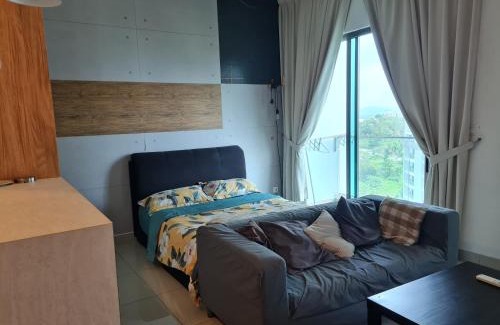 Cyberjaya Apartment | Cosy Studio with Balcony