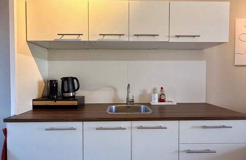 Municipality of Oostzaan Apartment | Cosy, stylish fully private studio with backyard - free parking until 17 nov