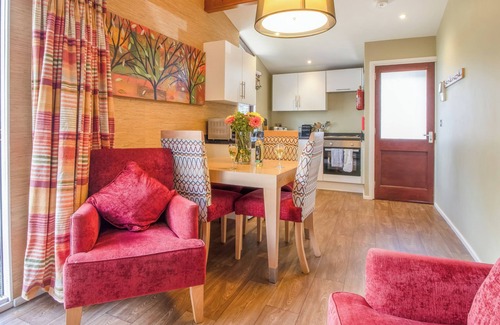 Millom Ski Chalet | Cosy traditional lodge with one double and one twin.