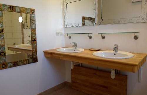 Montbrun-des-Corbieres Villa | Cosy villa with pool