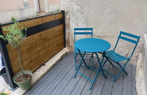 Chatellerault Apartment | CosyHouse By Janna Terrasse - Wifi